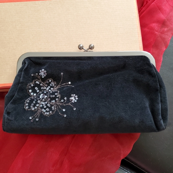 black velvet clutch purse